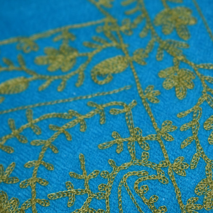 Esarfa Sal Casmir cu Broderie din Matase – Turcoaz/Verde Smarald-  Finete si Eleganta in orice Sezon -> Cod: CASHMBROD1