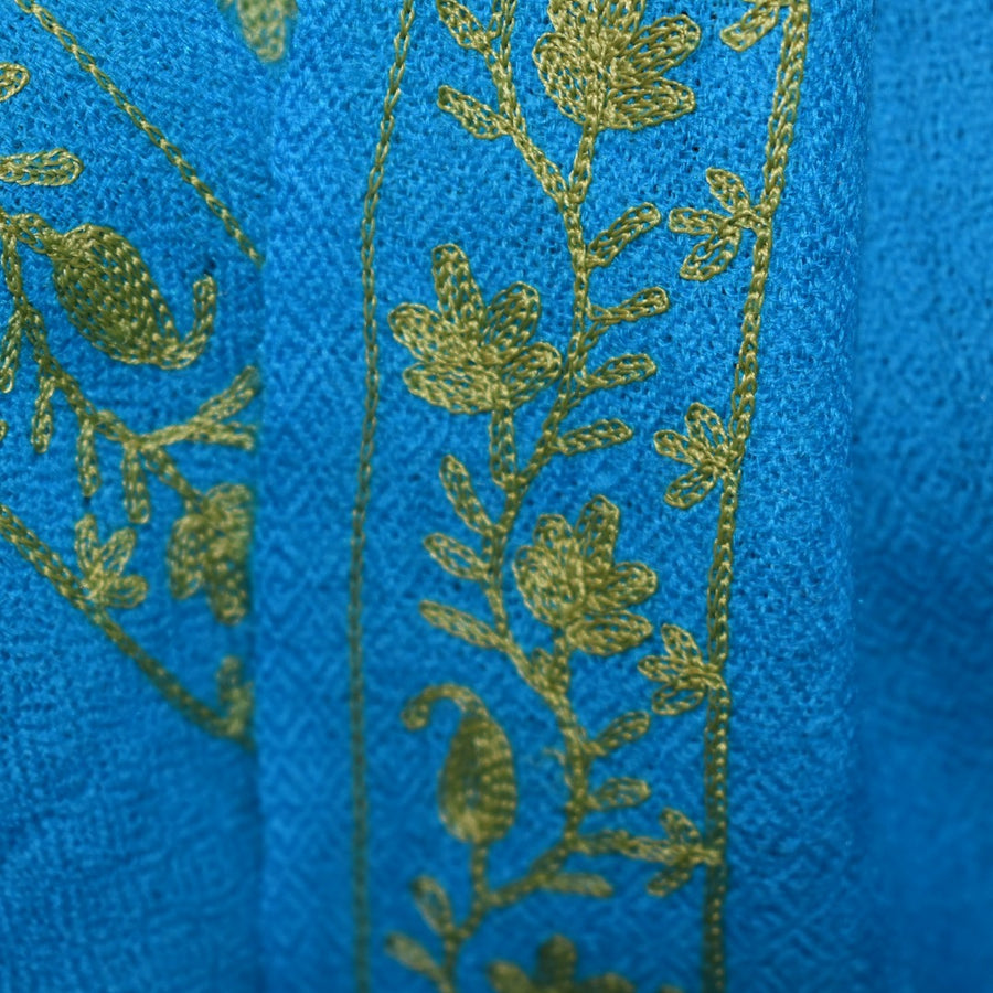 Esarfa Sal Casmir cu Broderie din Matase – Turcoaz/Verde Smarald-  Finete si Eleganta in orice Sezon -> Cod: CASHMBROD1