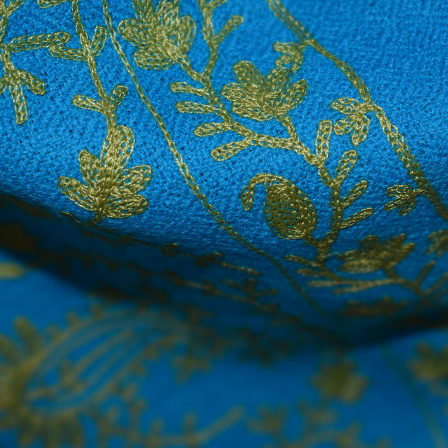 Esarfa Sal Casmir cu Broderie din Matase – Turcoaz/Verde Smarald-  Finete si Eleganta in orice Sezon -> Cod: CASHMBROD1