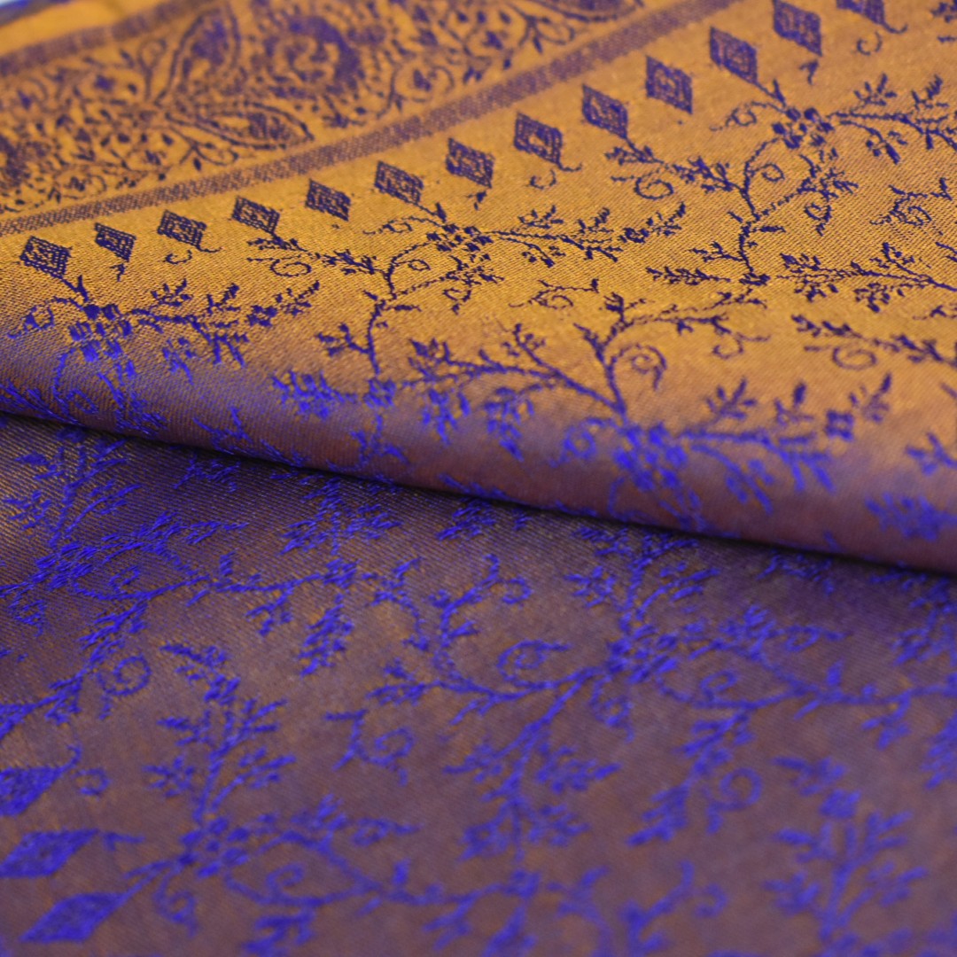 Eșarfă Premium din Mătase Naturală – Tesută Manual-> Cod: HANDMADE4