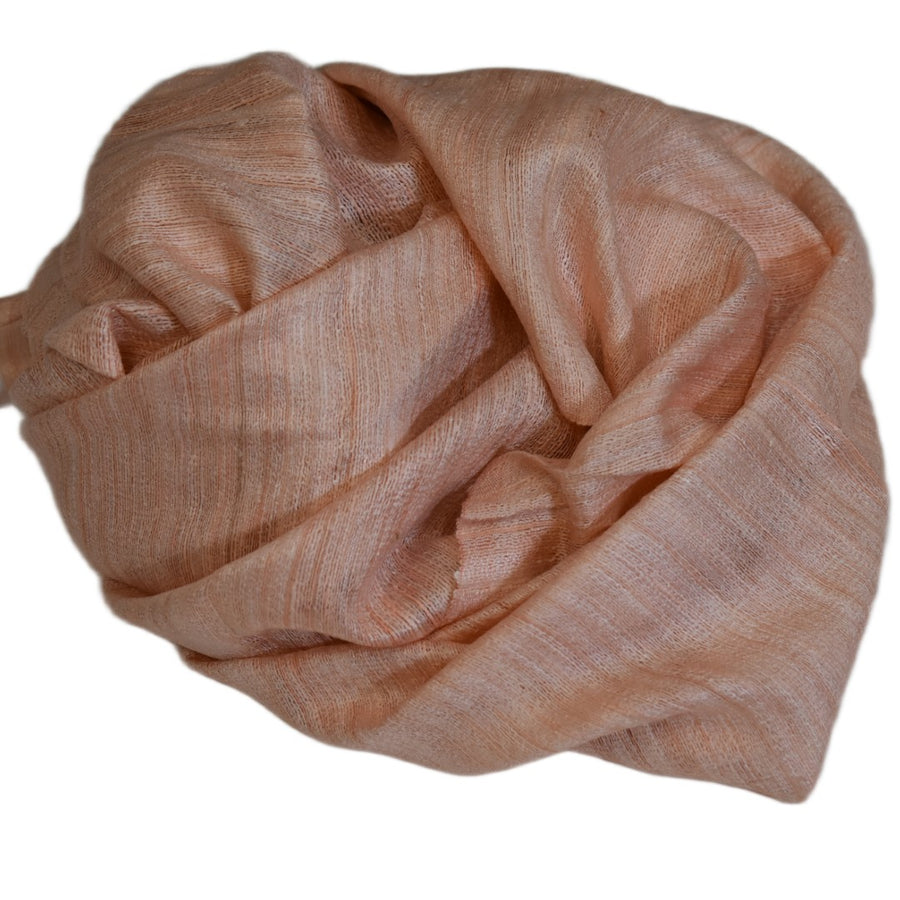 Sal tesut manual din 100% Matase Naturala Organica - Ghicha Tassar/Tussar Silk -> Fuzzy Peach -> Cod: NewGhicha12