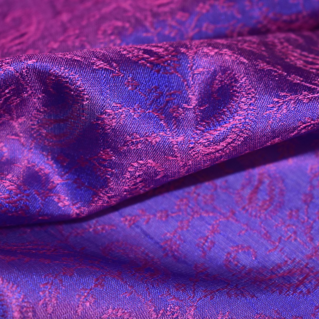 Eșarfă Premium din Mătase Naturală – Tesută Manual -> Cod: HANDMADE1