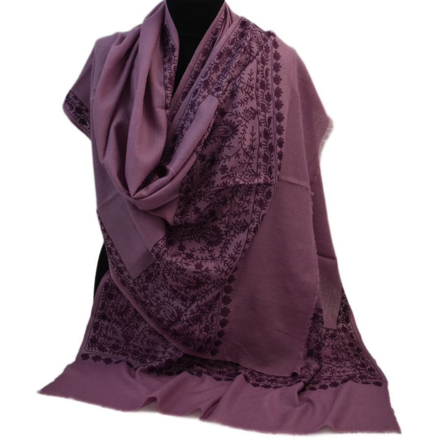 Esarfa Sal Casmir cu Broderie din Matase – Plum/Aubergine- Finete si Eleganta in orice Sezon -> Cod: CASHMBROD6