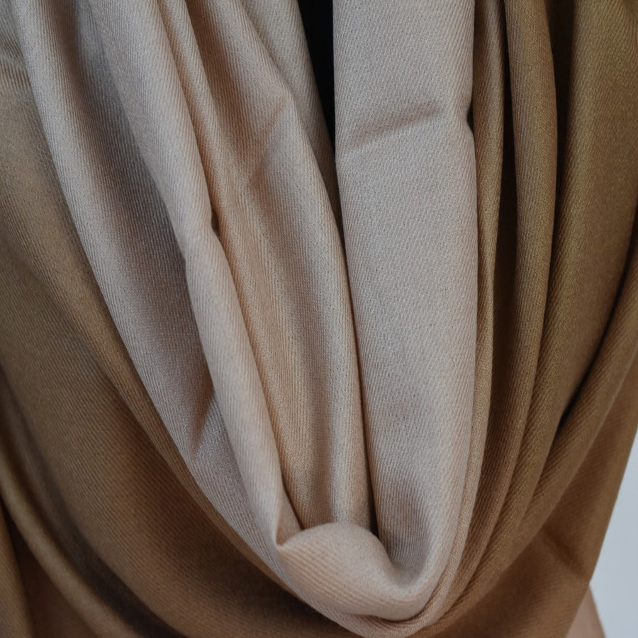 Esarfa Sal Casmir si Matase Naturala - Ombre 2 nuante Bej-Capucino -> Cod: CASMIRSILK12