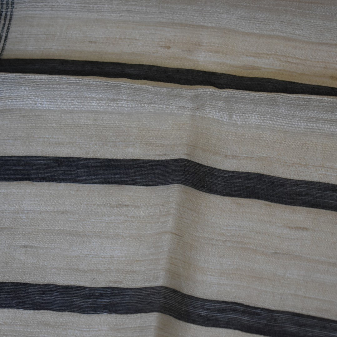 Sal tesut manual din 100% Matase Naturala Organica - Ghicha Tassar/Tussar Silk -> Cod: OrganicSilk17