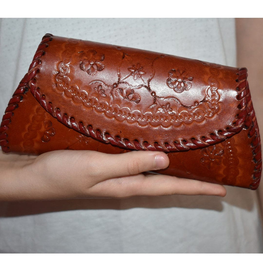 Clutch lucrat manual din Piele Naturala.-> Cod: CAM2 - Geanta din Piele Naturala de camila