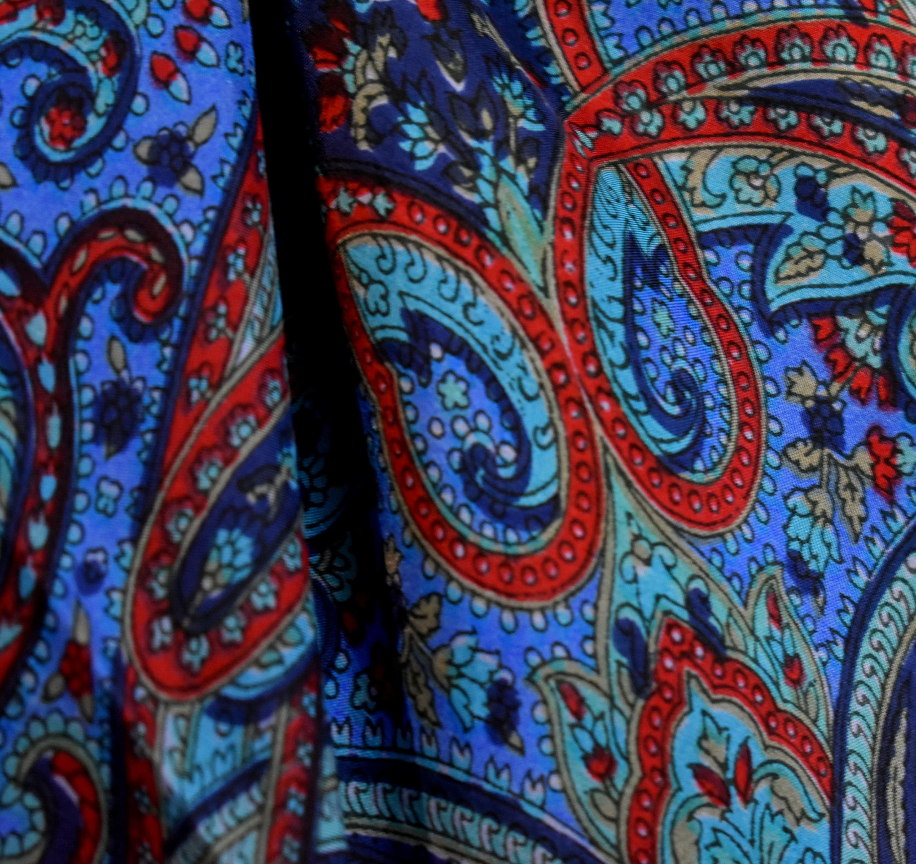 Esarfa Batic din 100% Matase Naturala (Heavy Silk - Matase Naturala Habotai) > Cod: M37 - Batic din Matase Naturala