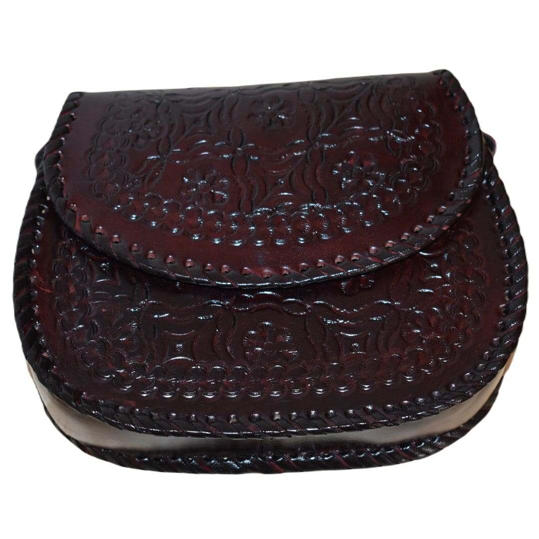 Geanta Sling lucrata manual cu model embosat. Cod: CAM11 - Geanta din Piele Naturala de camila