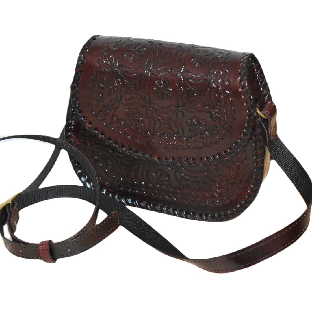 Geanta Sling lucrata manual cu model embosat. Cod: CAM11 - Geanta din Piele Naturala de camila