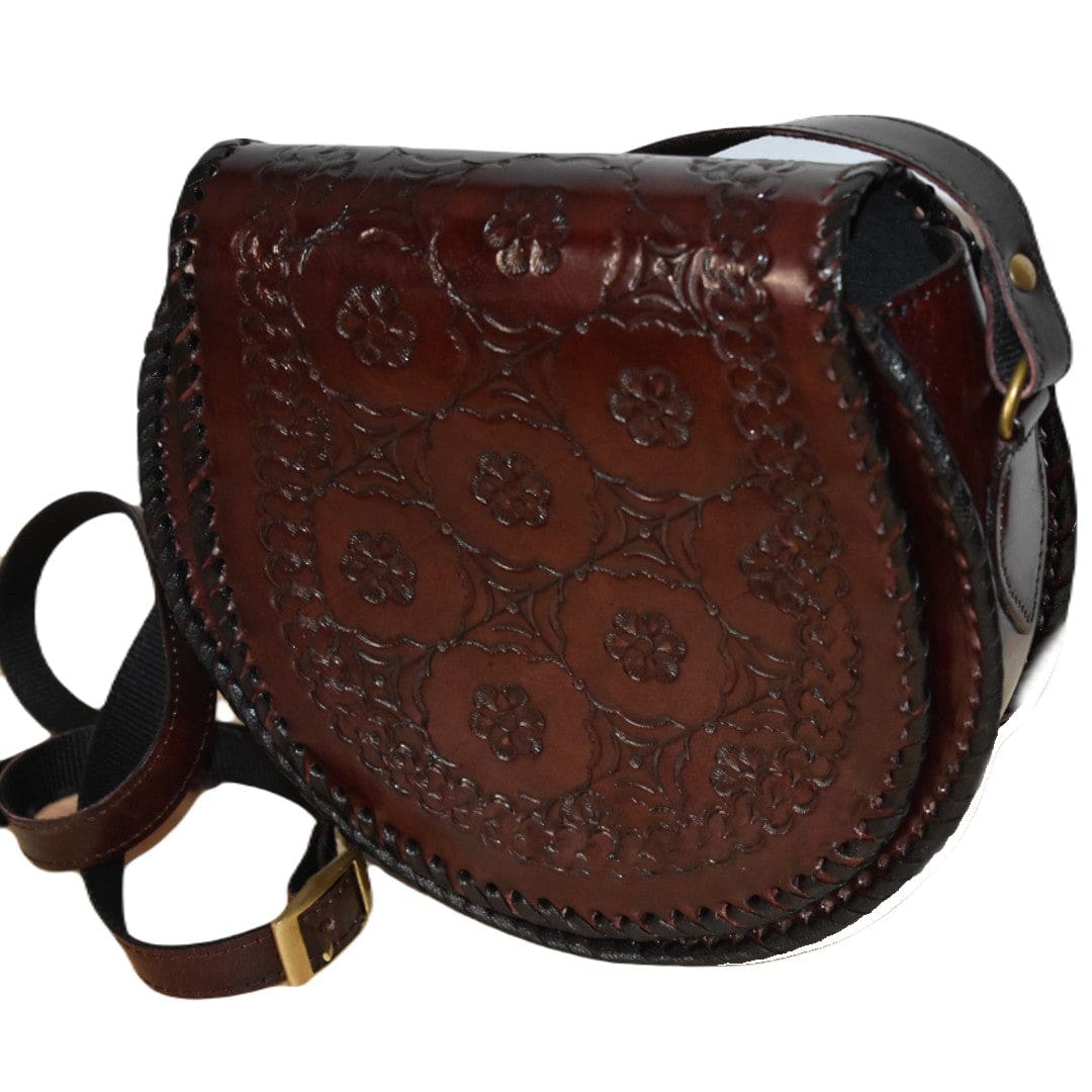 Geanta Sling mare lucrata manual cu model embosat. Cod: CAM20 - Genti din Piele