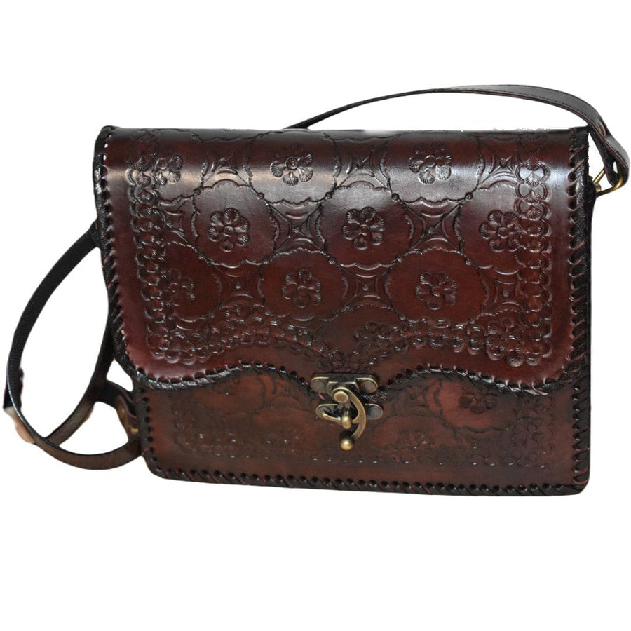 Geanta Sling rectangulara lucrata manual cu model embosat. Cod: CAM22 - Genti din Piele