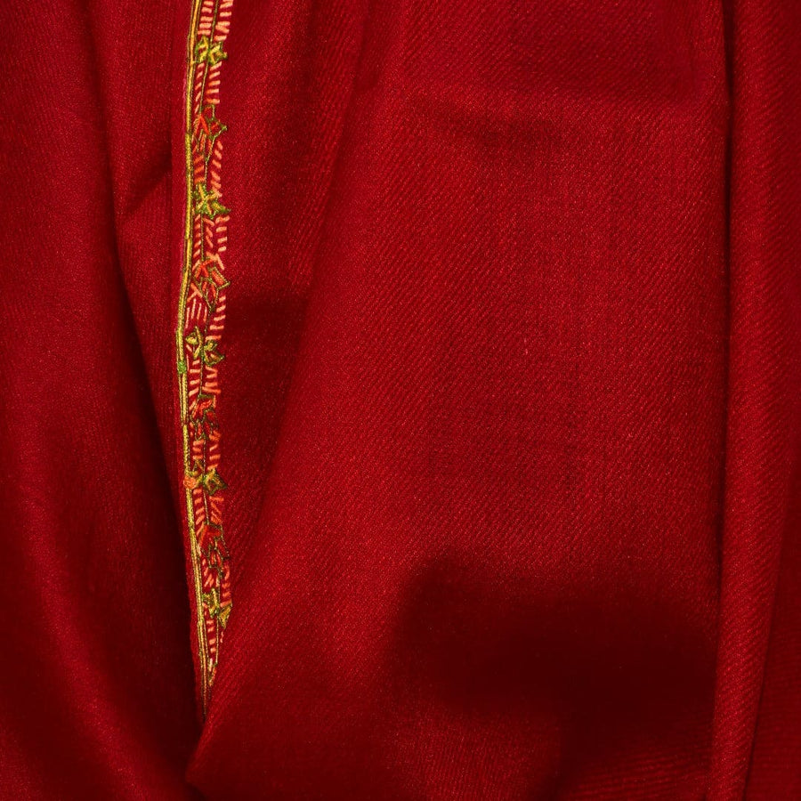 NOU! Sal de Dimensiuni Mari tesut din 100% Lana cu textura ultrafina (Australian Merino Wool) & Broderie Manuala - Rosu Intens - sal din