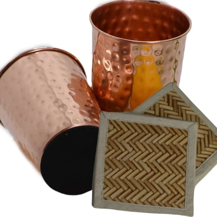 NOU! SET Pahare din Cupru solid fara jointuri cu finish ’Lovitura ciocan’ + 2 Suporturi Pahare - NOU! SET 2 Pahare Cupru + 2 Suporturi