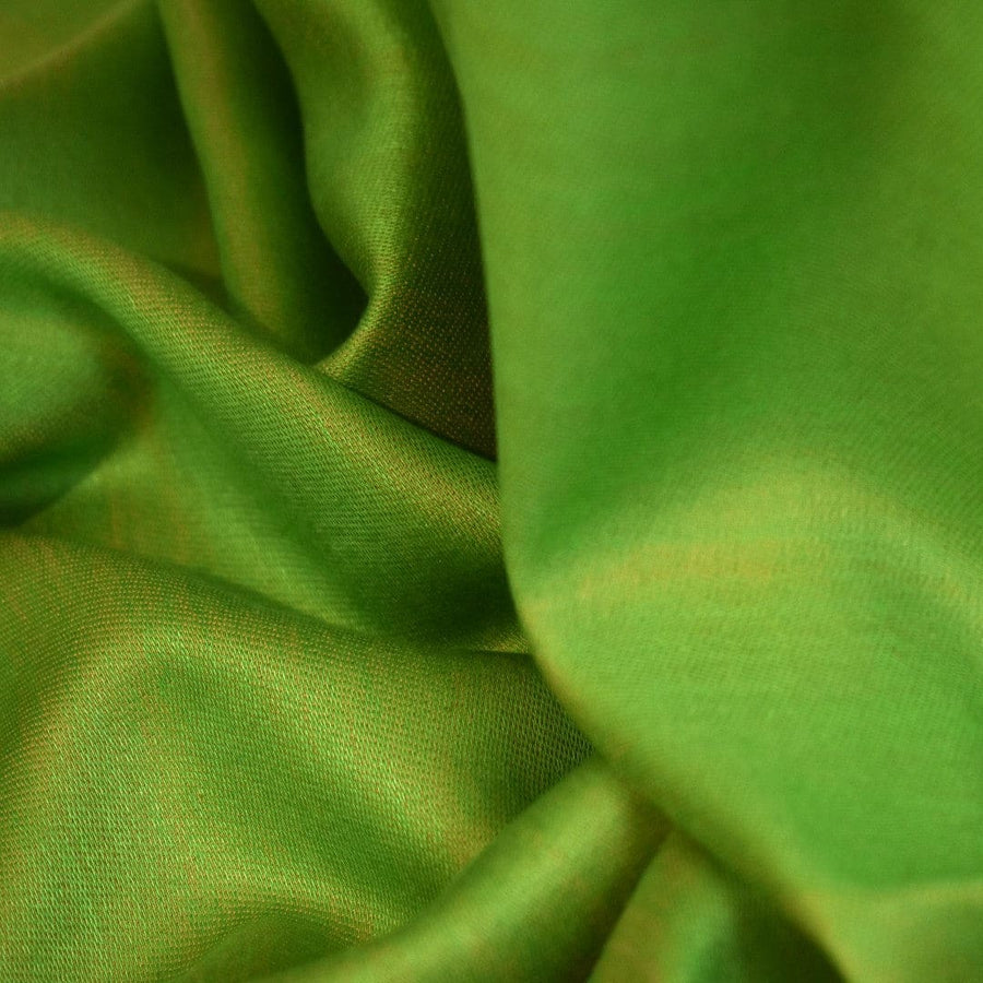Sal cu textura extrafina din Matase Naturala &Modal - >Verde & Beige. Cod: SALMN7 - Sal Matase si Modal