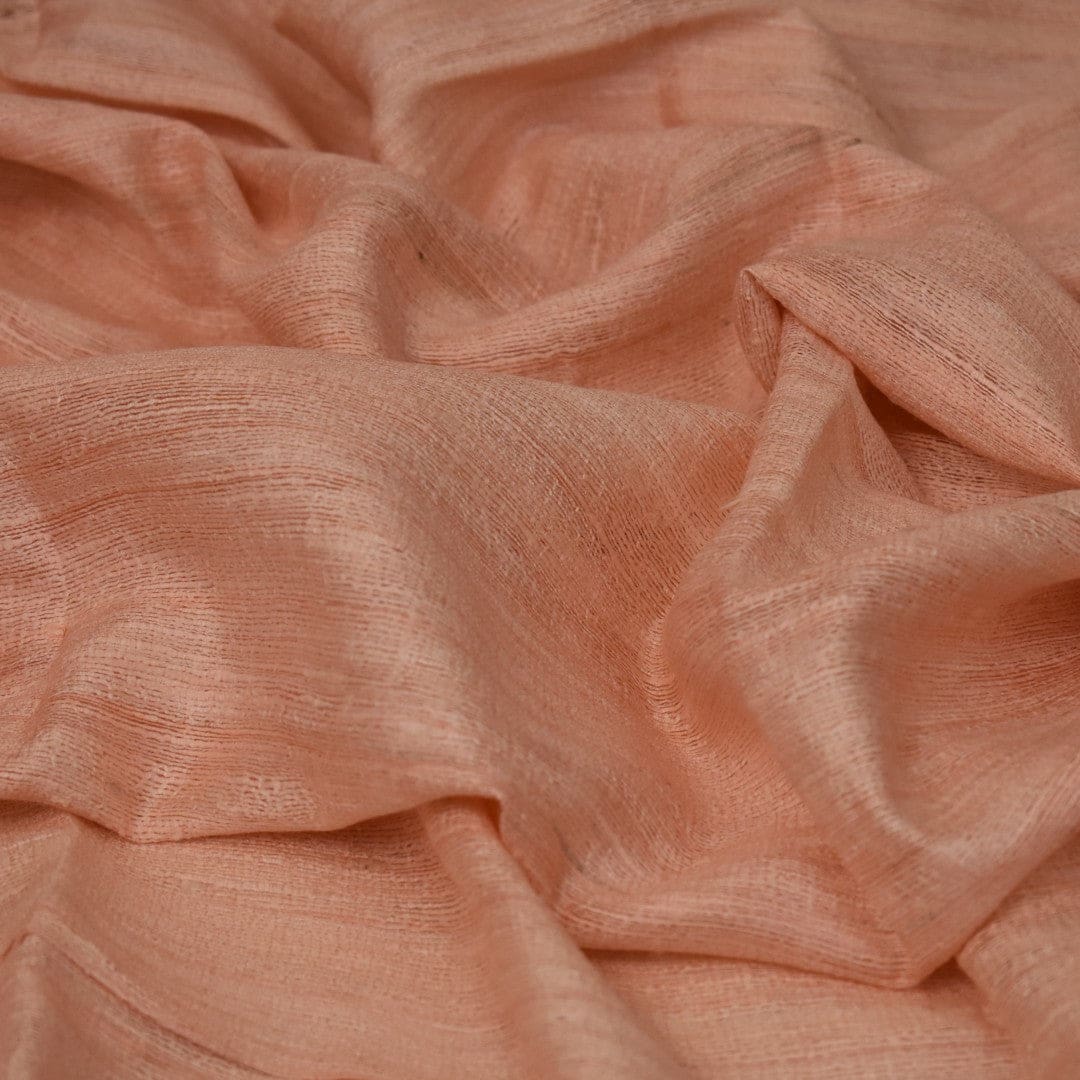Sal tesut manual din 100% Matase Naturala Organica - Ghicha Tassar/Tussar Silk -> Fuzzy Peach (Culoarea Anului 2024)-> Cod: NewGhicha12