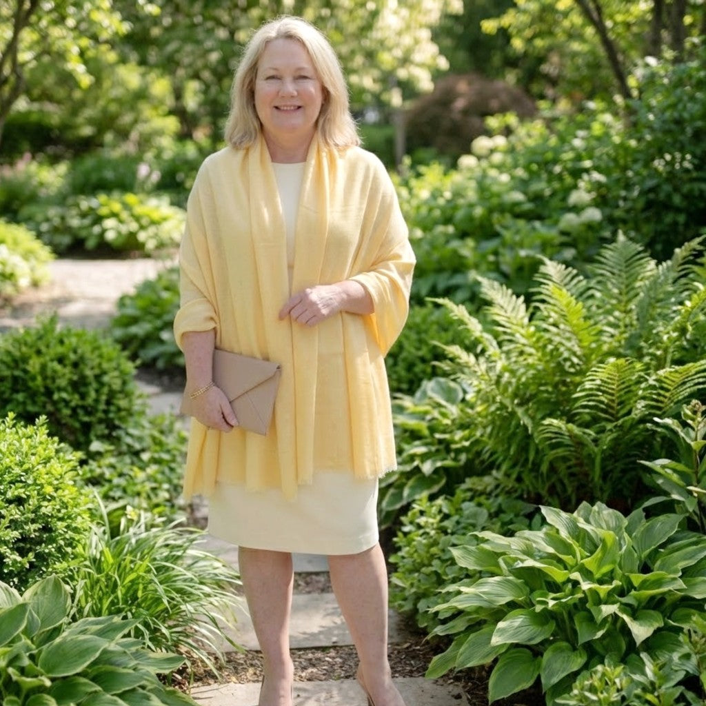 Sal  confectionat din Lana Cashmere si Matase Naturala-Galben Pal - Cod: CASHJAN1