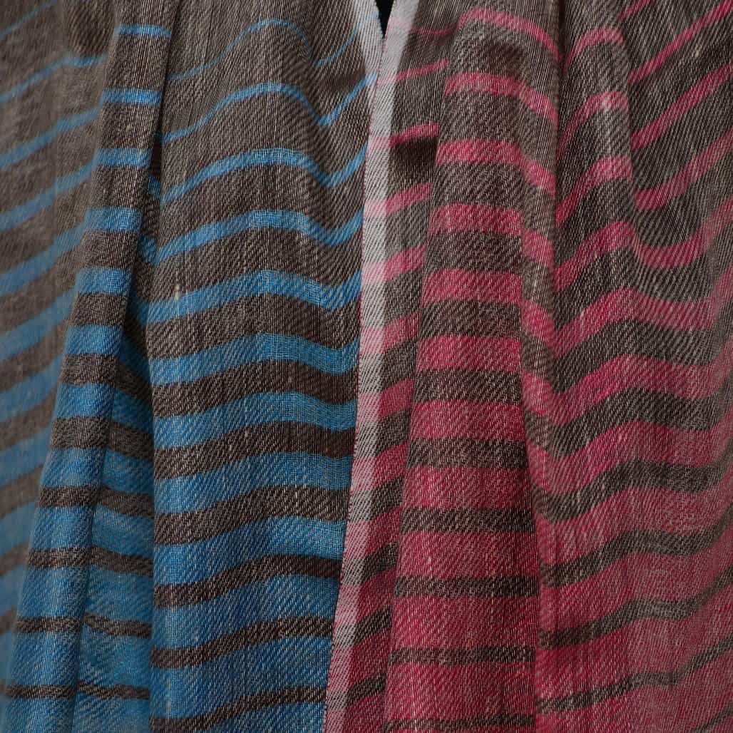 Esarfa-Sal tesuta manual din 100% IN (Linen 100%) - Pastel Blues Striped -> Cod: IN02
