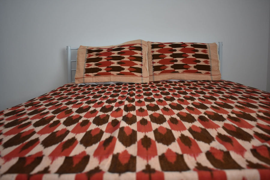 Set - Cuvertura Patu Dublu si 2 Fete Perna - Ikat Arrow